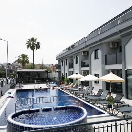 Ozturk Apart Hotel Marmaris Esterno foto