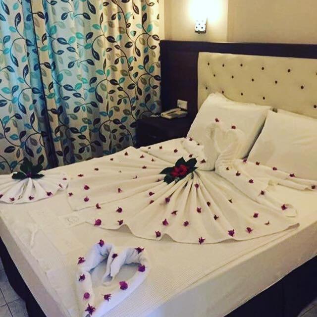 Ozturk Apart Hotel Marmaris Esterno foto