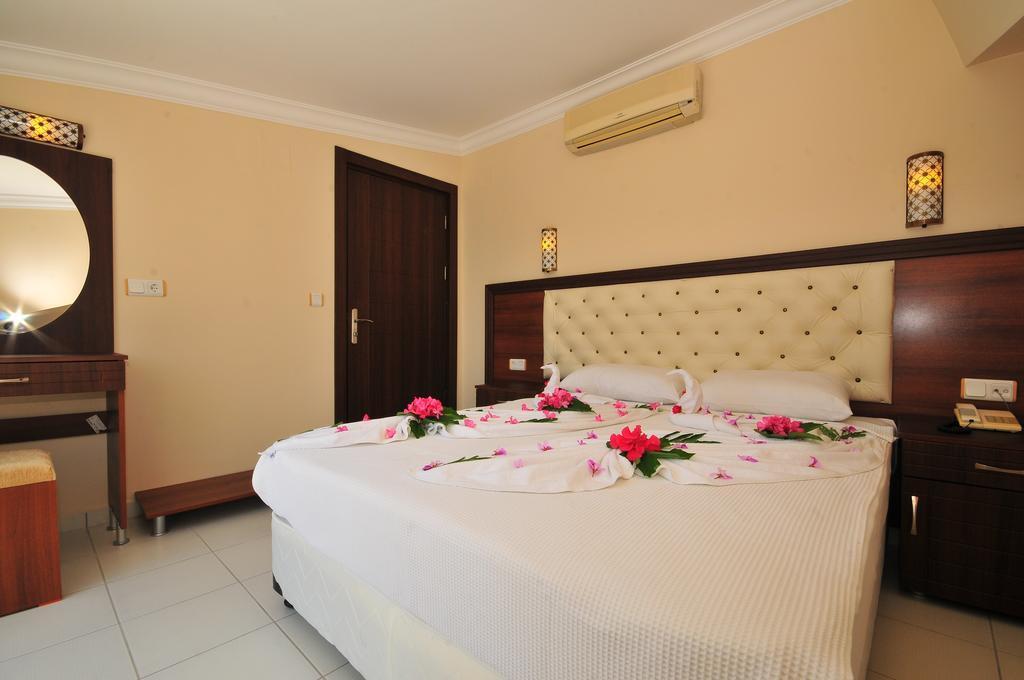 Ozturk Apart Hotel Marmaris Esterno foto